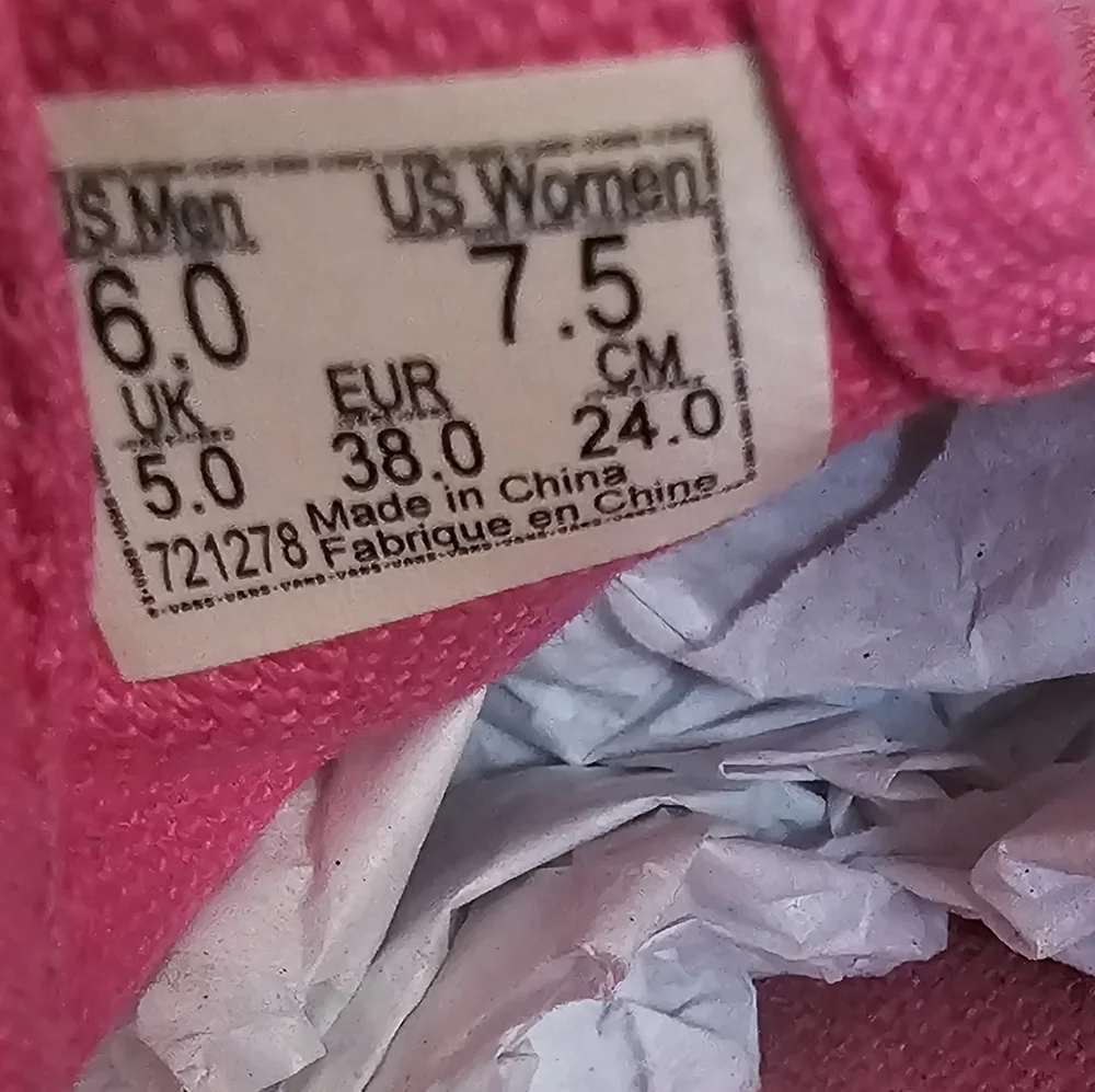 Vans Style 93 Retro Pink Mary Jane Heart Buckle Lug Sole Sneakers US M-6 W-7.5 - Picture 9 of 12